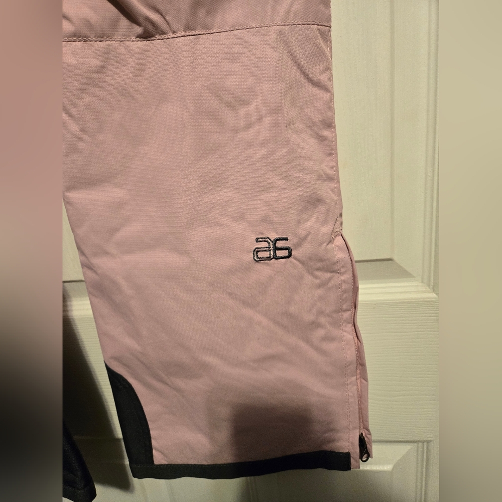 NWT Arctix  Women's Insulated Snow Pants Regular Inseam Size M/M 29L Color Pink - Picture 14 of 16